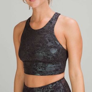 Lululemon Medium Support Sports Bra in Black Iridescent Foil